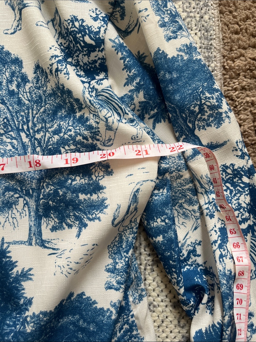 Toile Style Ivory Shirt with Blue Scenic Print NWT - Picture 5 of 6